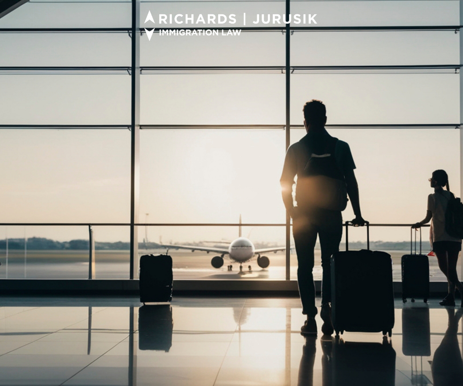 Relinquishing US Permanent Residency: A Guide to USCIS Form I-407