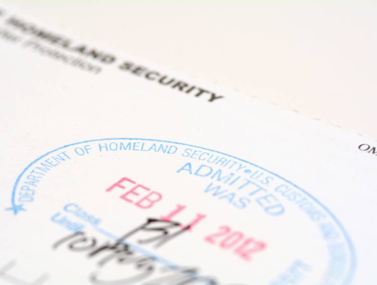 Can I get a green card as a “non-controlled Canadian” without an I-94?