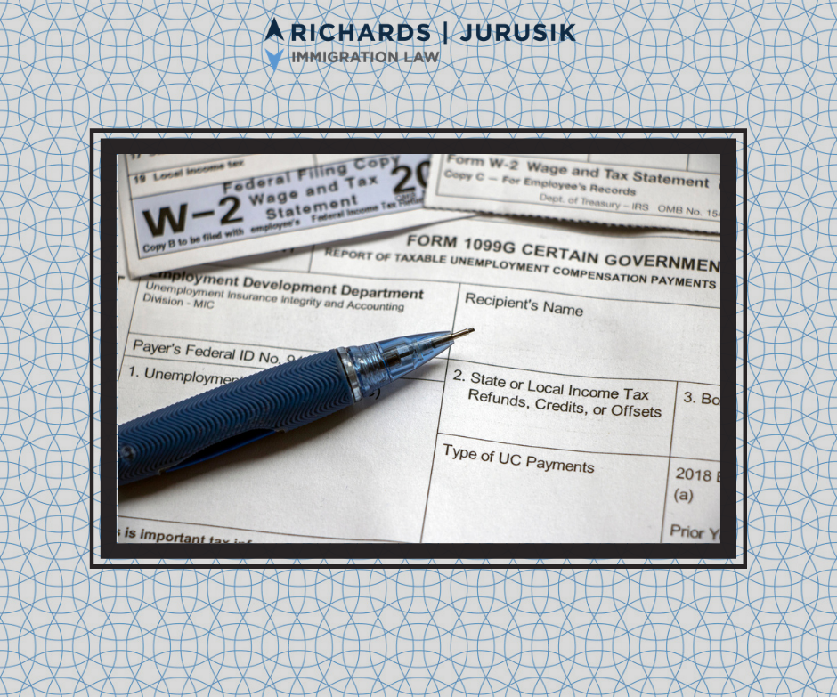 TN Visa Approvals: 1099 vs. W-2 Roles - What You Must Know