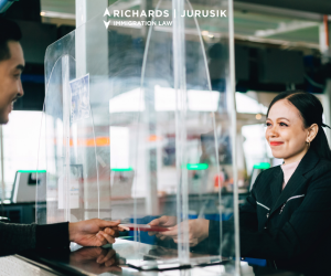 Can You Reenter the U.S. With a Valid H-1B Visa and a New Employer?