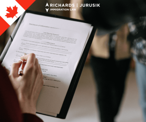 What Documents Should Canadians Carry When Visiting the U.S.?